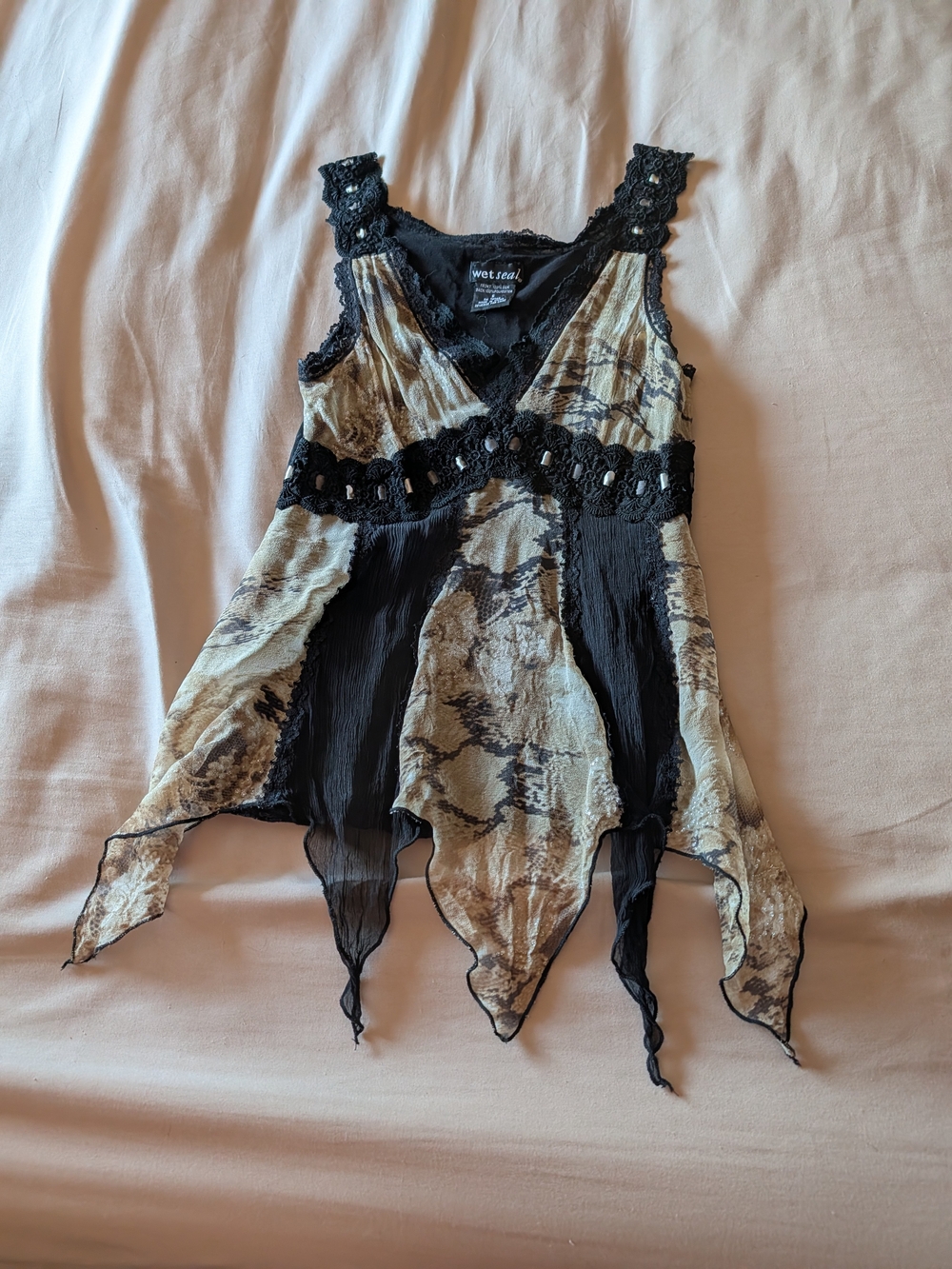 Wet Seal Black and Cream Crochet-Trim Handkerchief Hem Cami